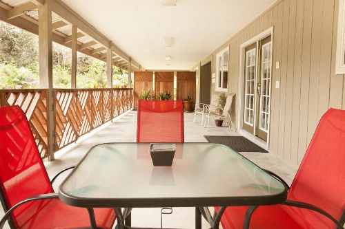 5th Street Ohana image 10